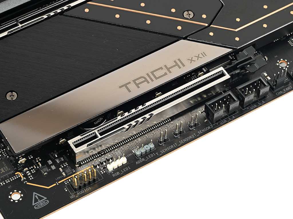 x870e_taichi_62