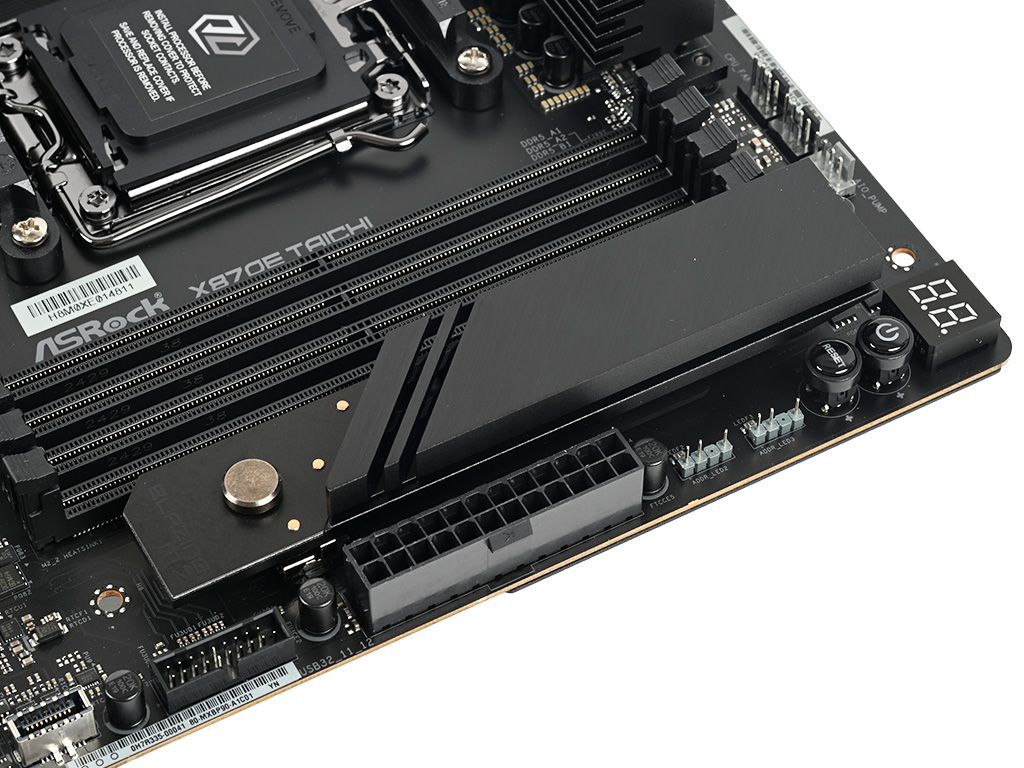 x870e_taichi_63
