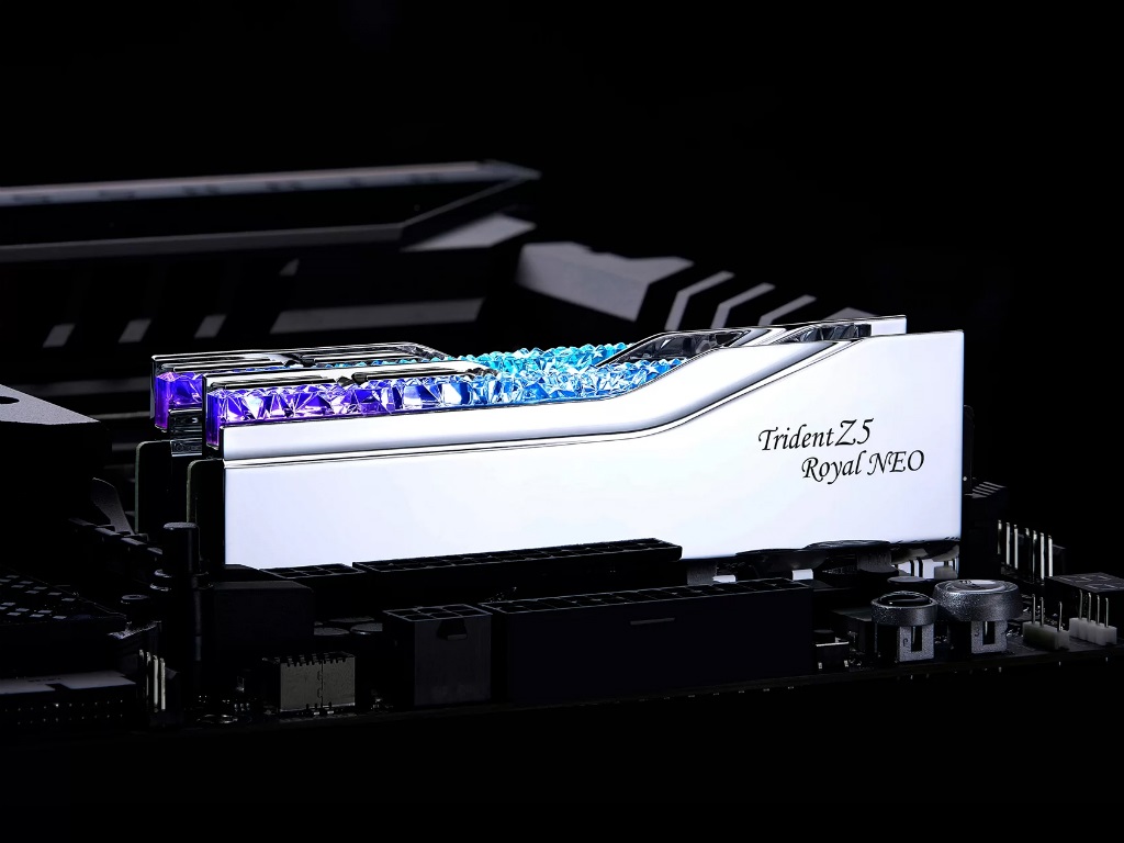 AMD EXPOに対応するDDR5-9000の超高速メモリキットがG.SKILLから