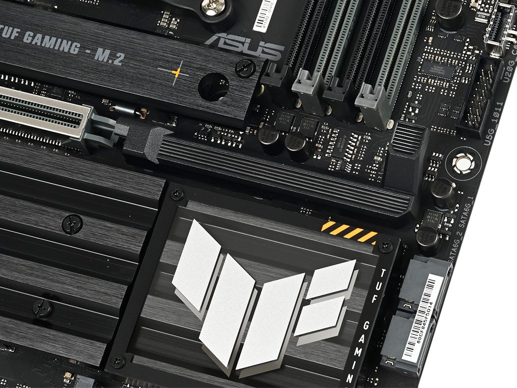 tuf_gaming_x870_plus_34