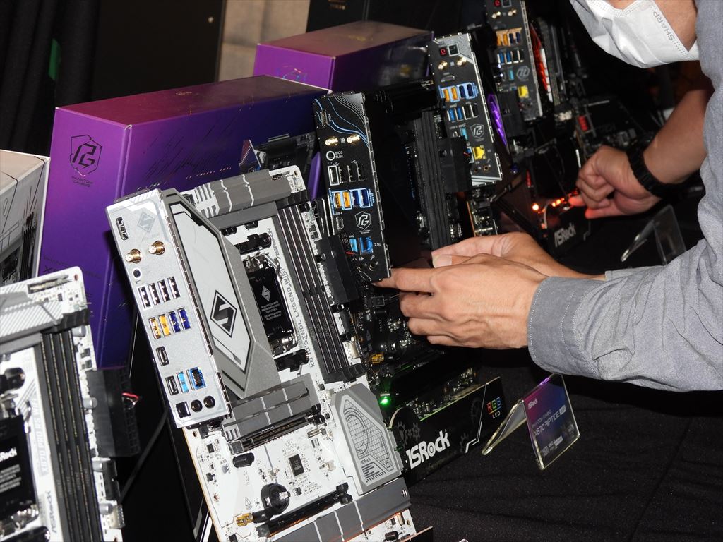 asrock870_20241005_1024x768_10