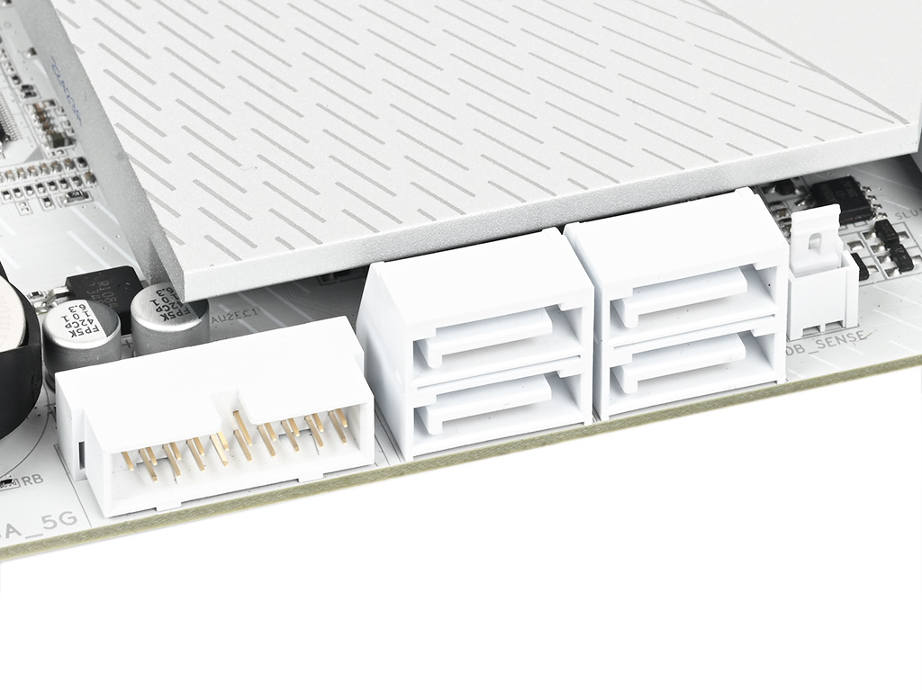 x870_aorus_elite_wifi7_ice_17