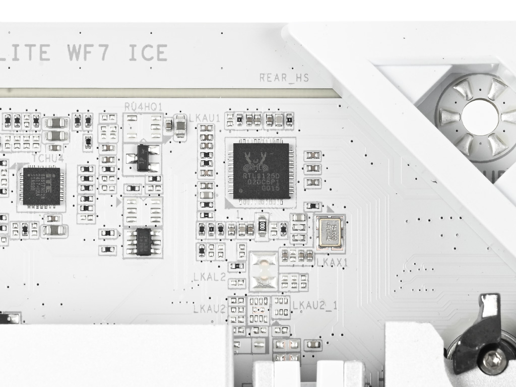 x870_aorus_elite_wifi7_ice_39
