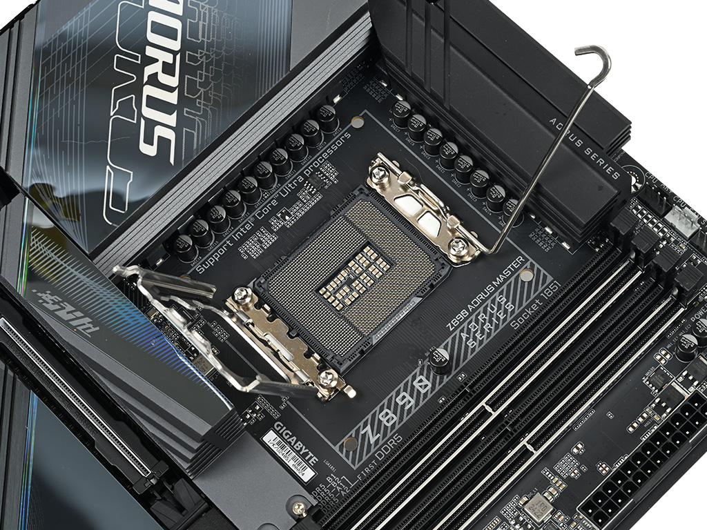 z890_aorus_master_004