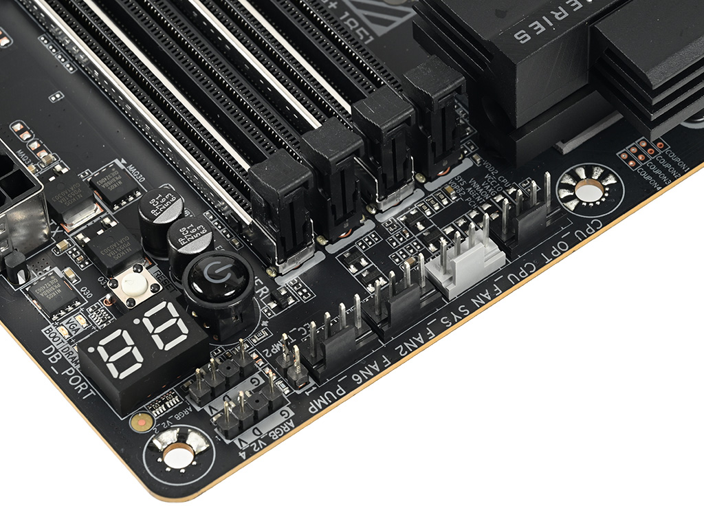 z890_aorus_master_028