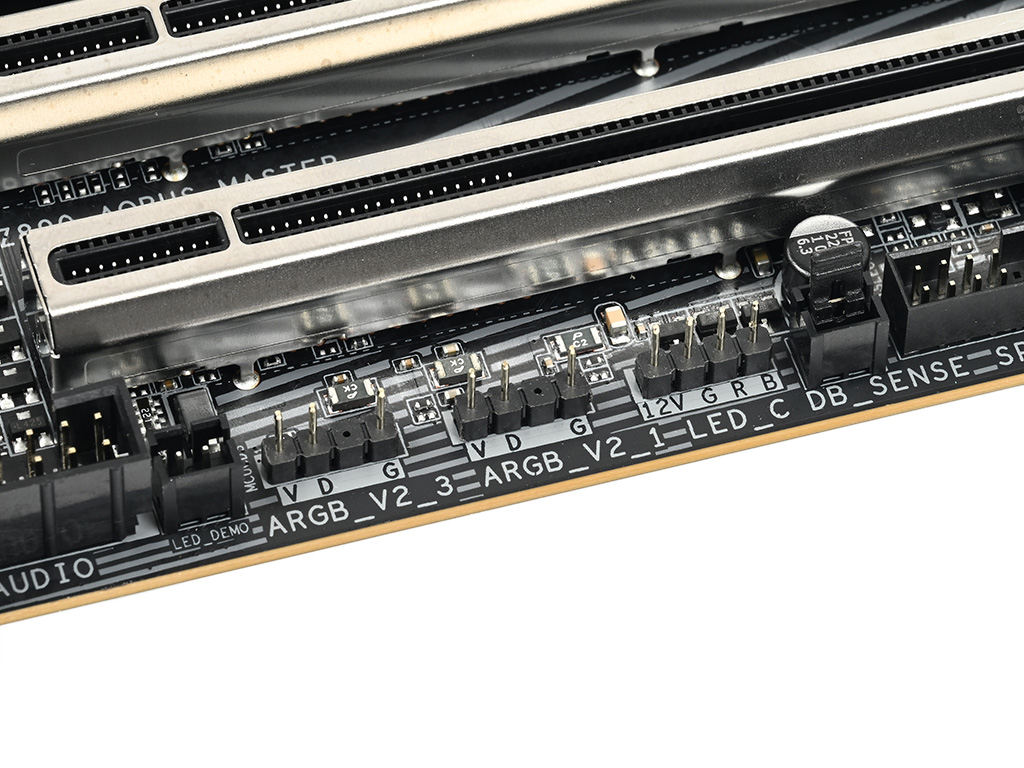 z890_aorus_master_031