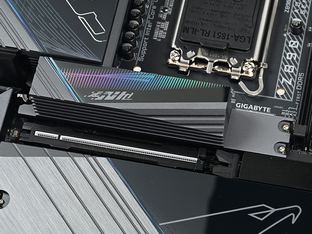 z890_aorus_master_050
