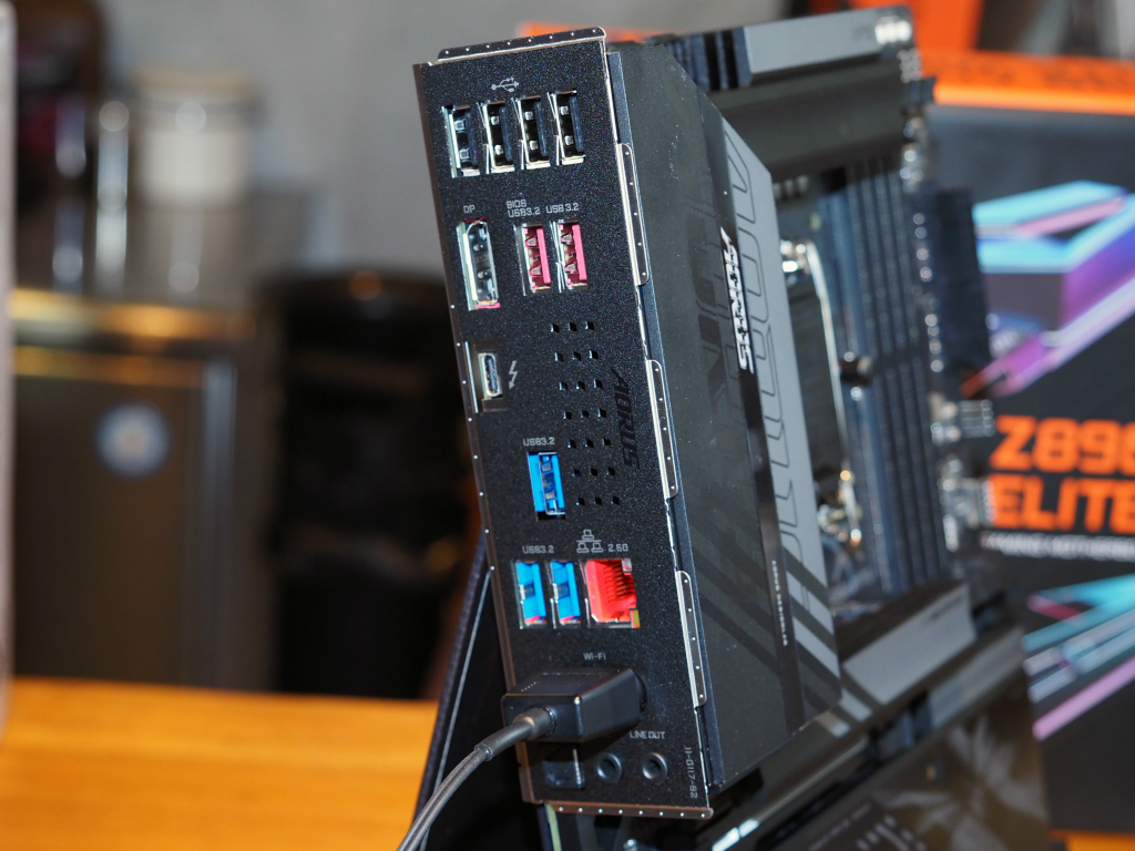 Z890_AORUS_ELITE_WIFI7_02