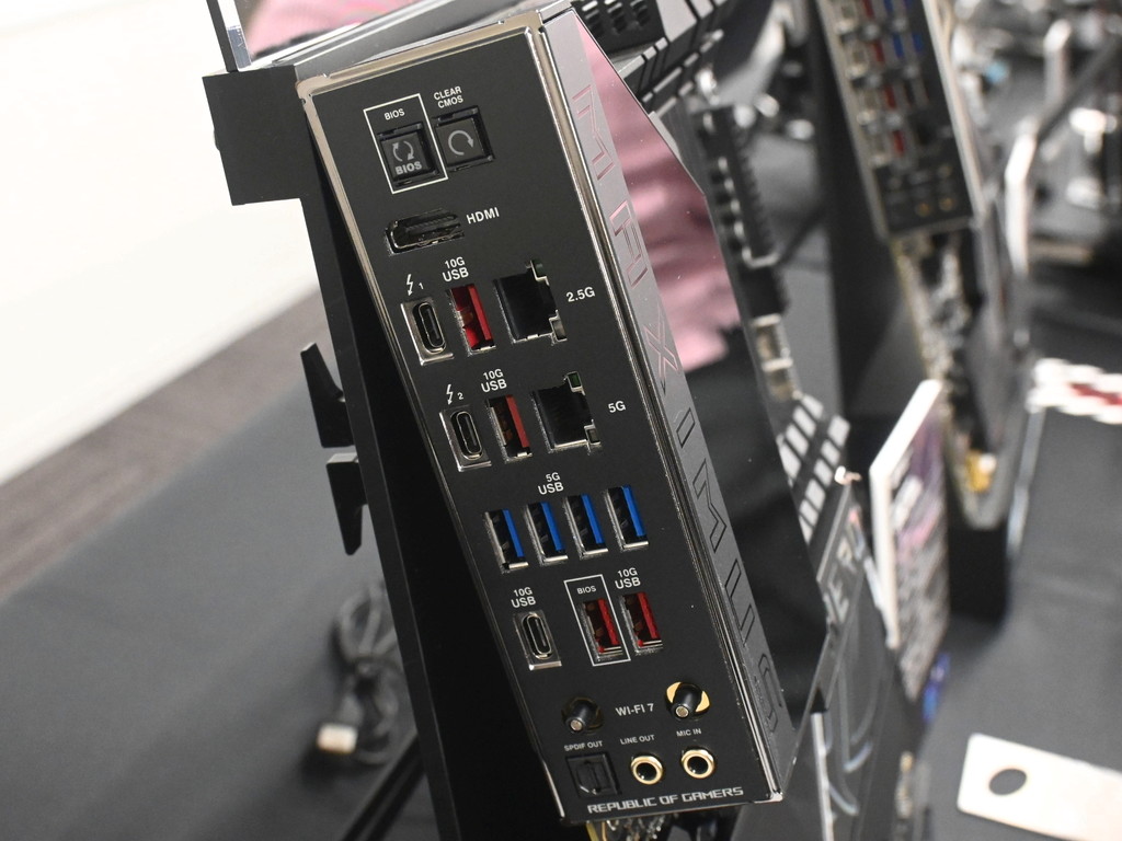 asus_z890_press_event_17