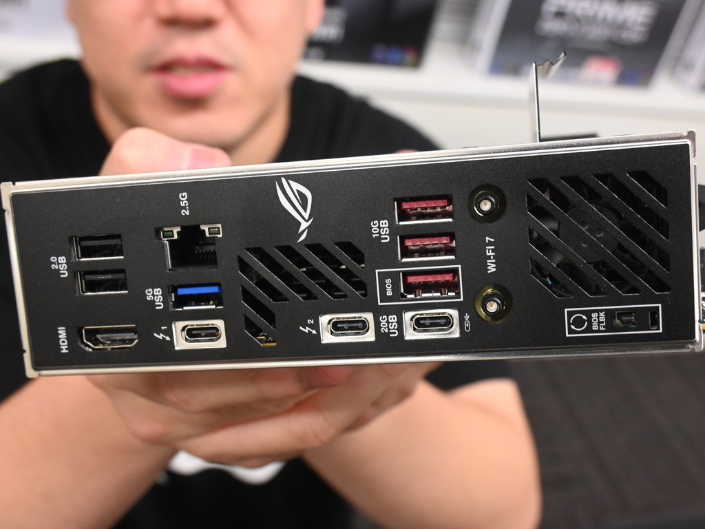 asus_z890_press_event_30
