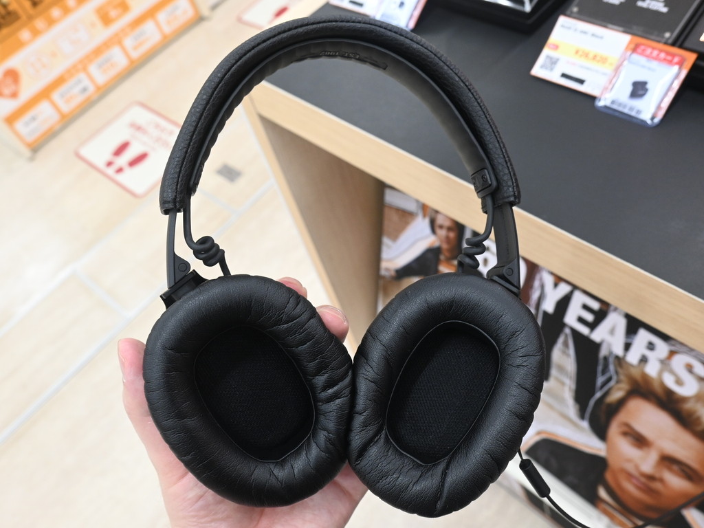 Monitor_III_ANC_04