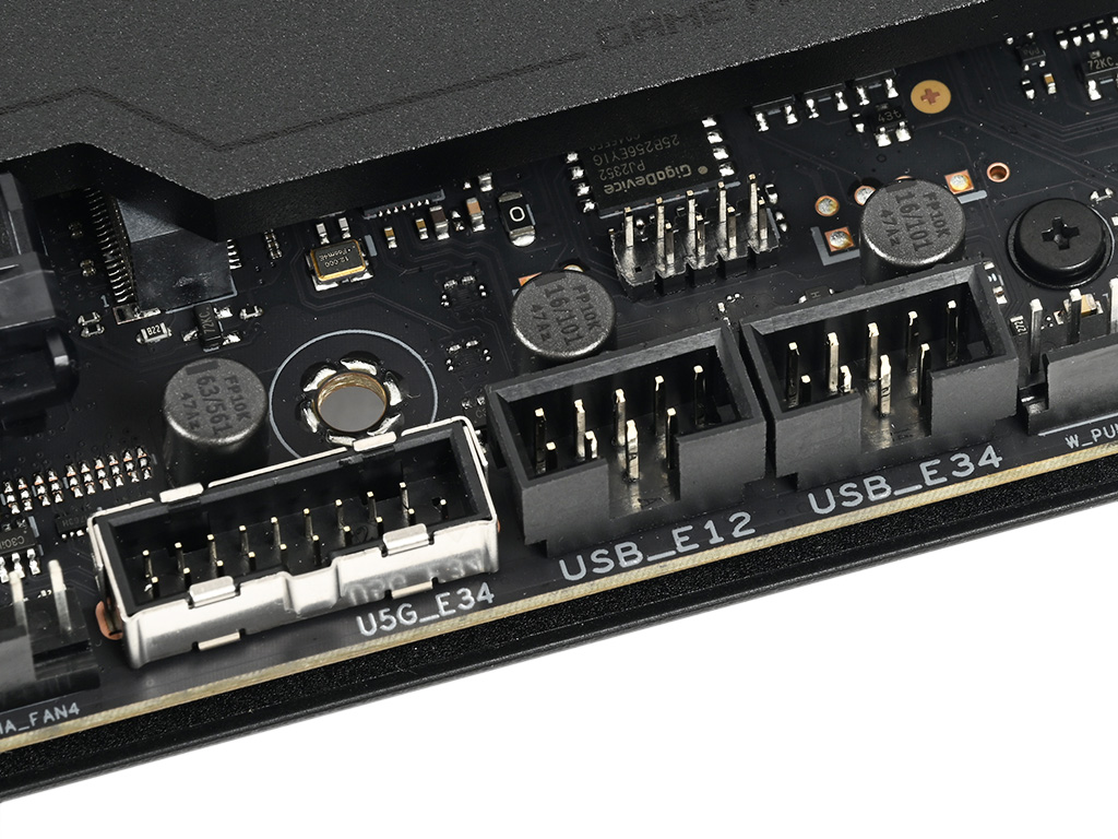 ROG_MAXIMUS_Z890_HERO_review_87