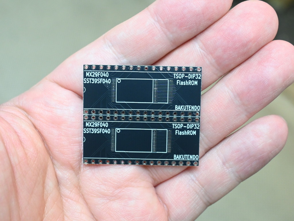 (アキバ取材班) TSOP32ピンのFlash ROMをDIP32ピンで使用可能にする変換基板