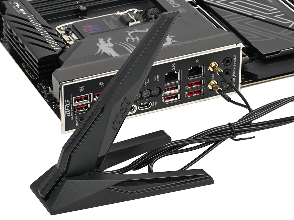 mpg_z890_carbon_wifi_000