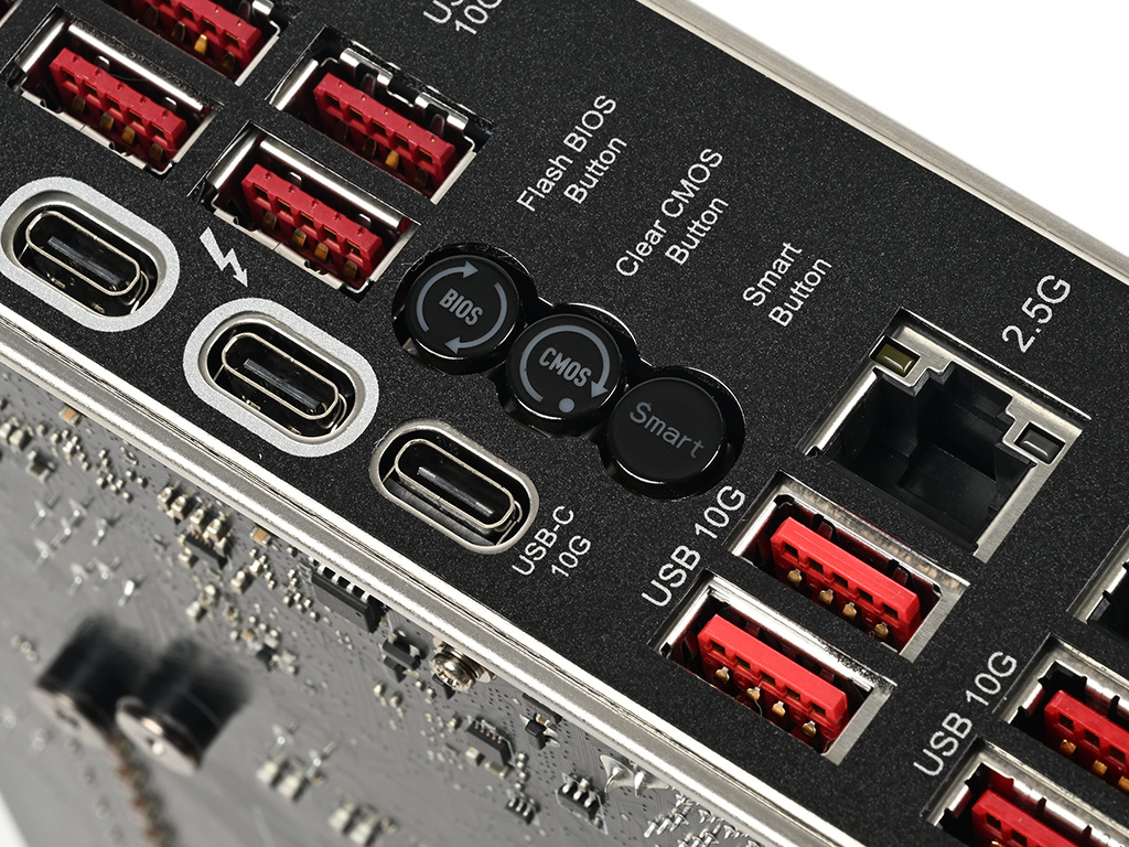 mpg_z890_carbon_wifi_014