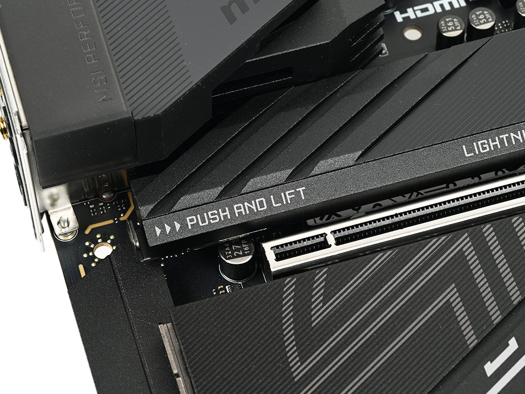 mpg_z890_carbon_wifi_037