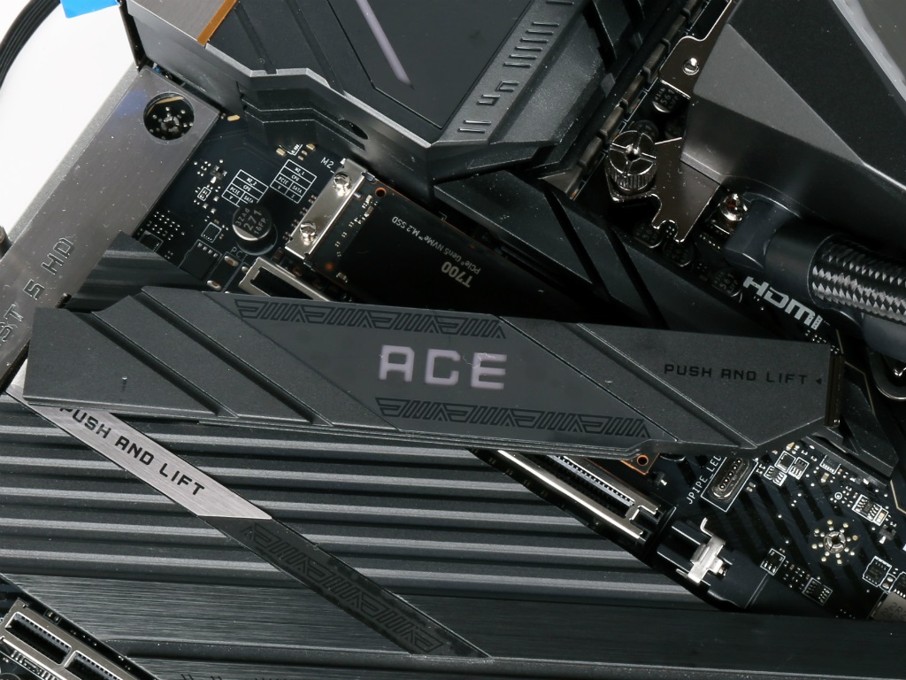 z890_ace_903