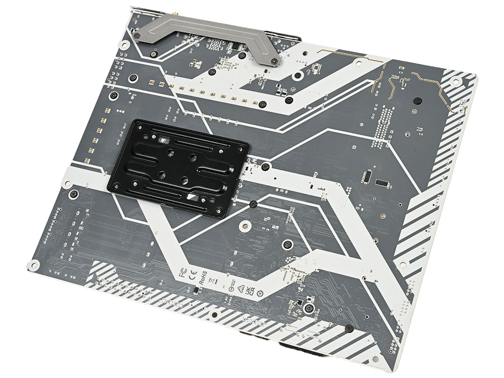 x870_steel_legend_03