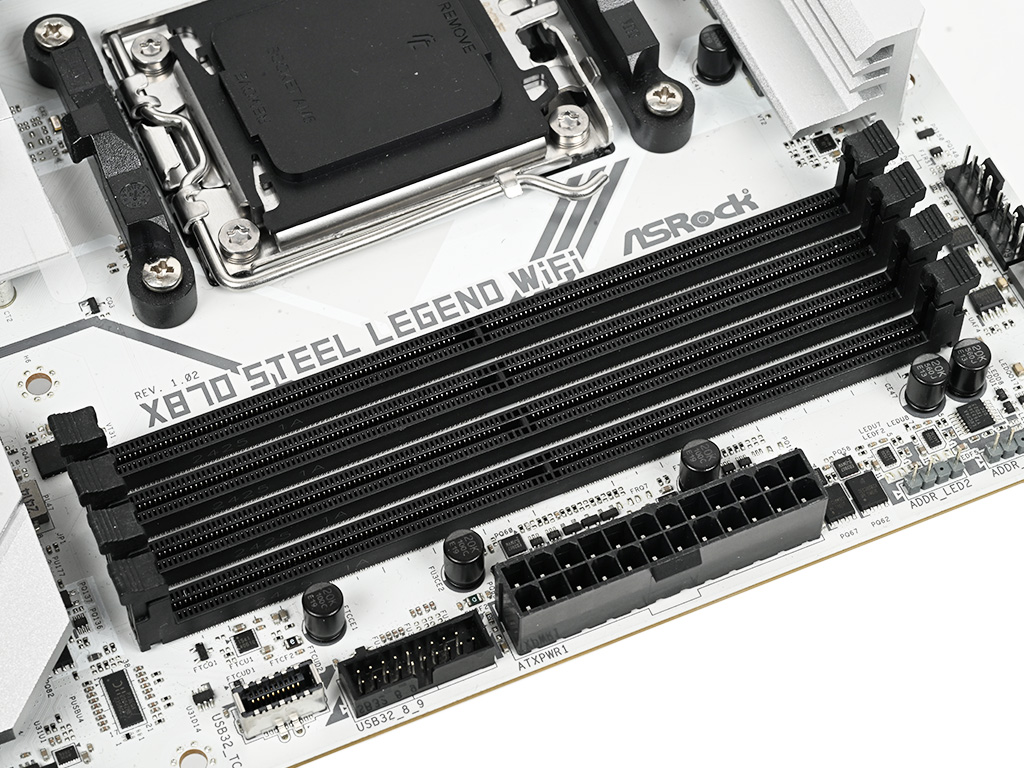 x870_steel_legend_29
