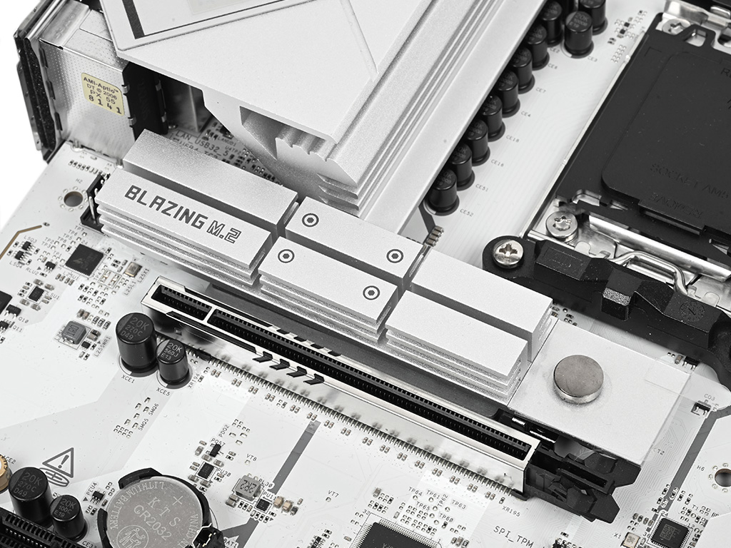 x870_steel_legend_31