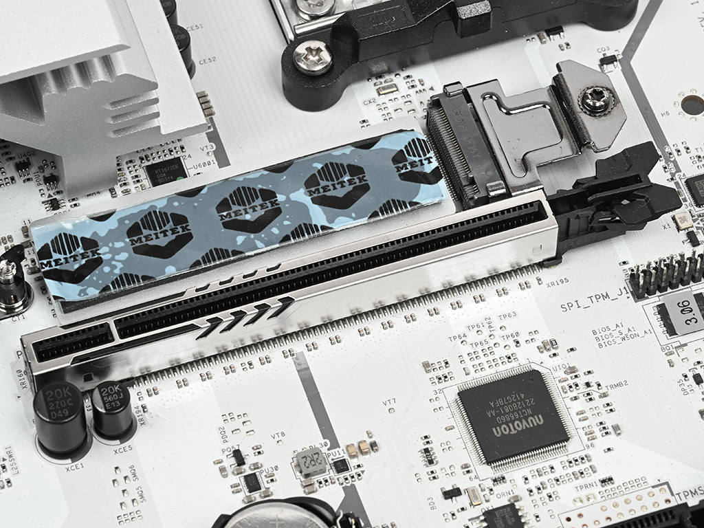 x870_steel_legend_33