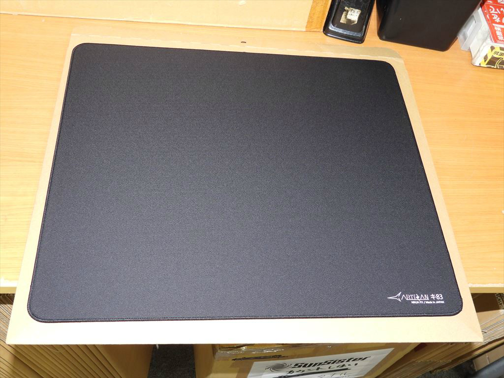 (アキバ入荷情報) どの方向にもスムーズに滑るARTISANの新作ゲーミングマウスパッド「NINJA FX キ83」