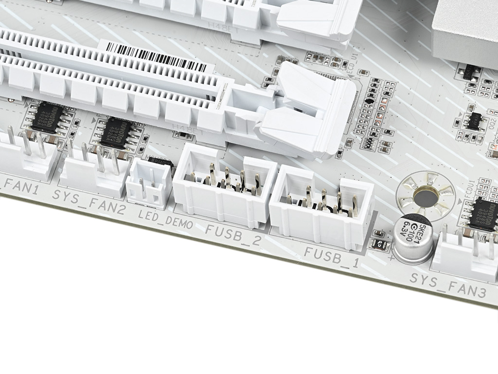 b850_aorus_elite_wifi7_ice_21