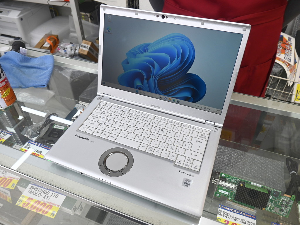 (お買い得中古品情報) 第10世代i5を搭載した「Let's note LV9」の難あり中古品が税込24,800円で販売中