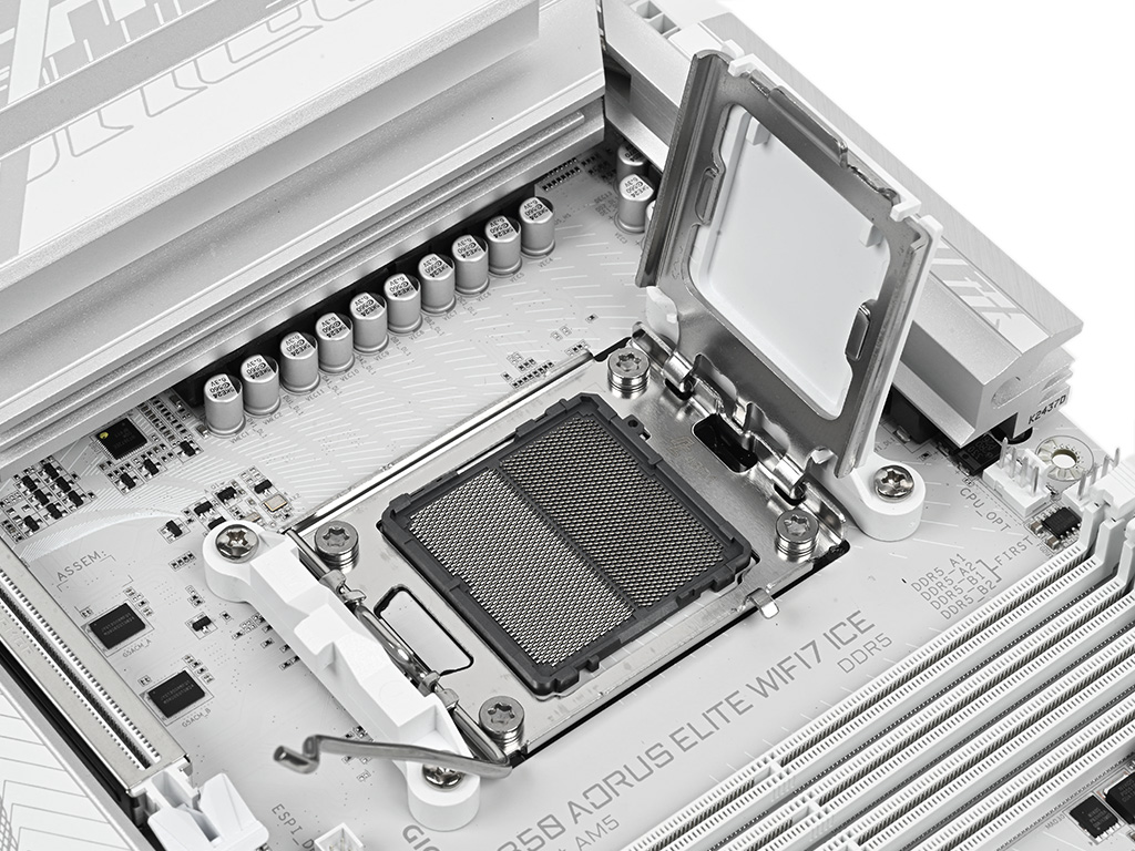 b850_aorus_elite_wifi7_ice_16