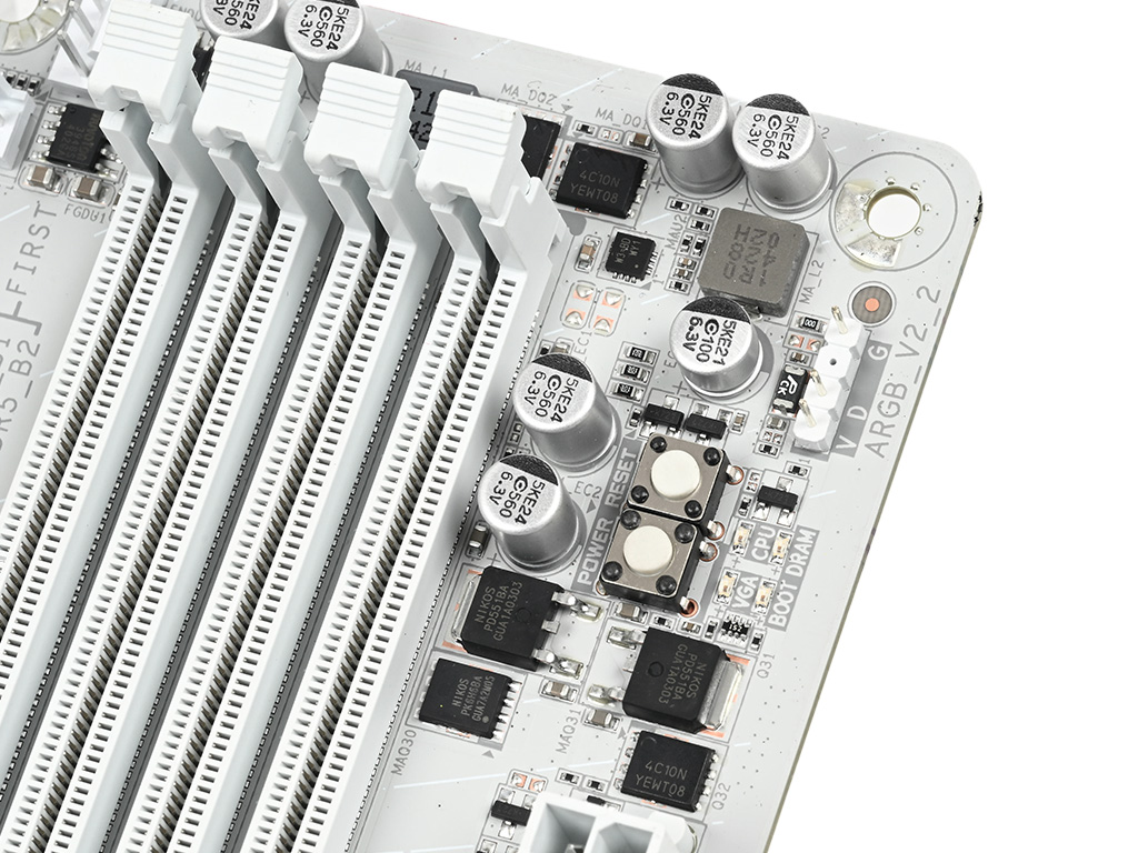 b850_aorus_elite_wifi7_ice_31