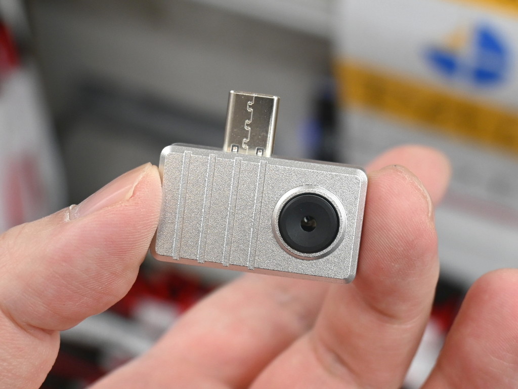 (アキバ取材班) 最大400℃まで撮影できるスマホ対応のType-Cサーモカメラが販売中