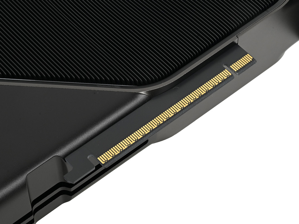 geforce_rtx_5090_fe_45