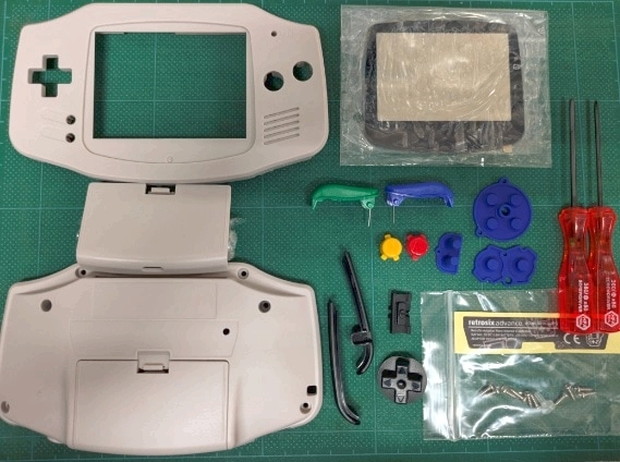 gba_shell_kit_03