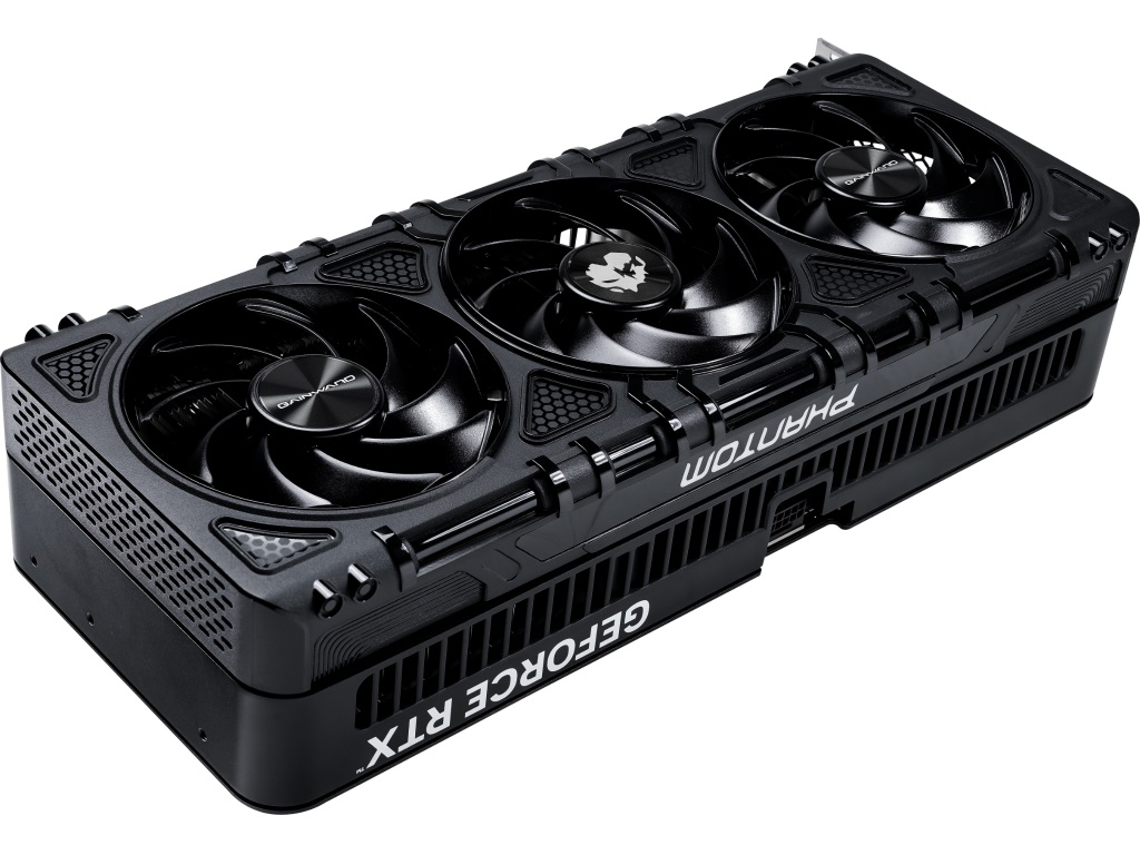 RTX5080_PHANTOM_02