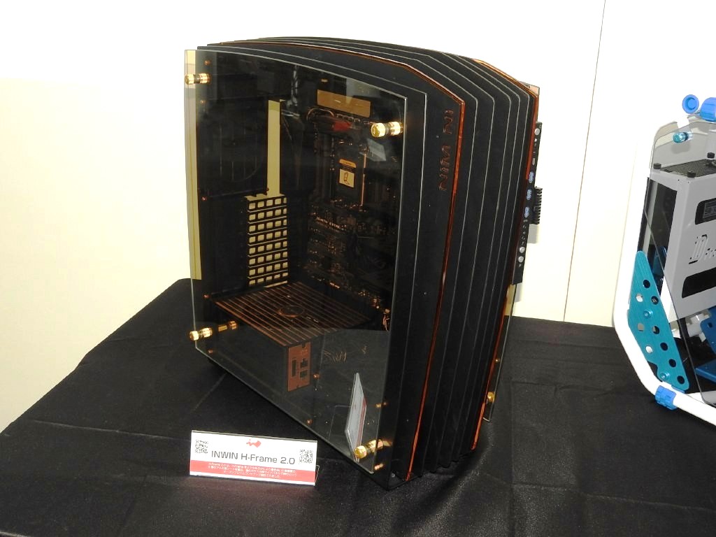 In_Win_Infinite_09