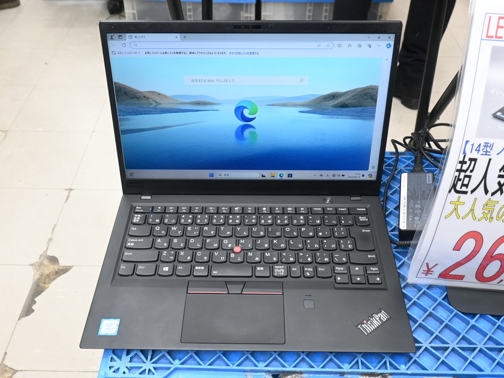 (お買い得中古品情報) 第8世代i5搭載の「ThinkPad X1 Carbon 6th Gen」(中古品)が税込26,500円で販売中