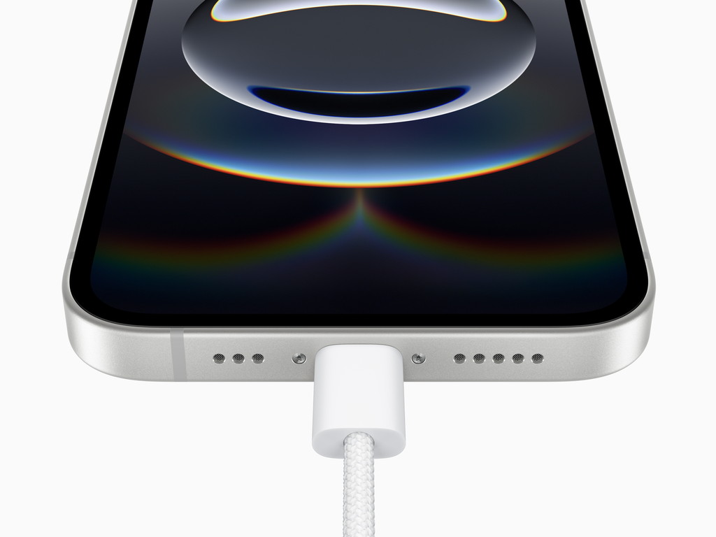 iPhone_16e_05
