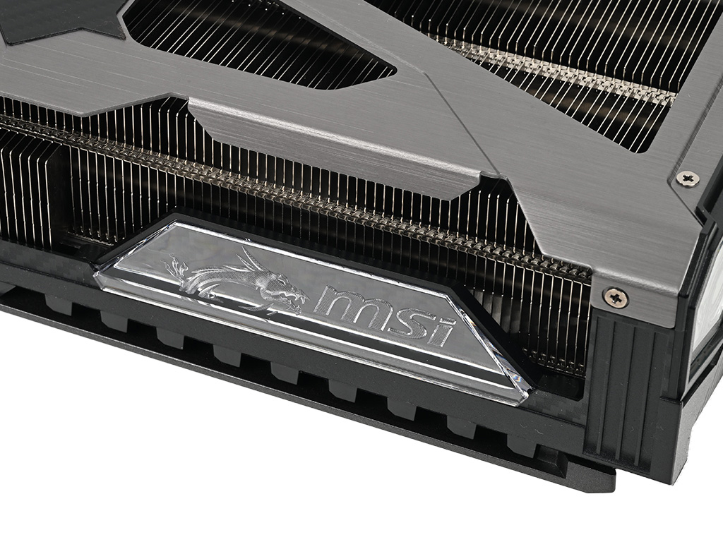 geforce_rtx_5080_16gb_vanguard_19