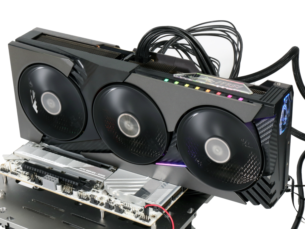 geforce_rtx_5080_16gb_vanguard_901