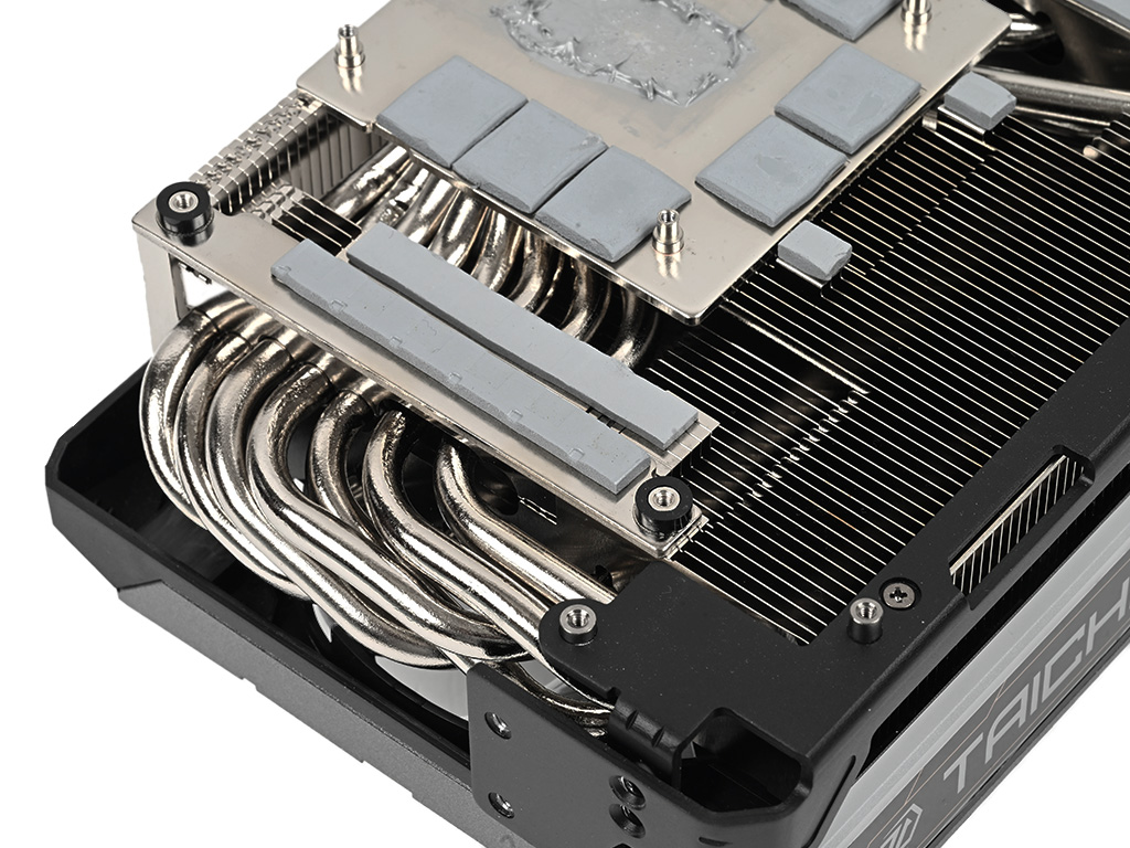 rx9070xt_tc_16Go_35