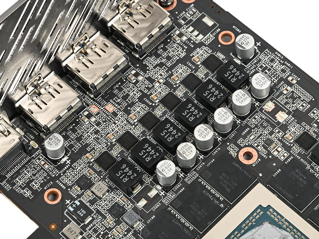rx9070xt_tc_16Go_47