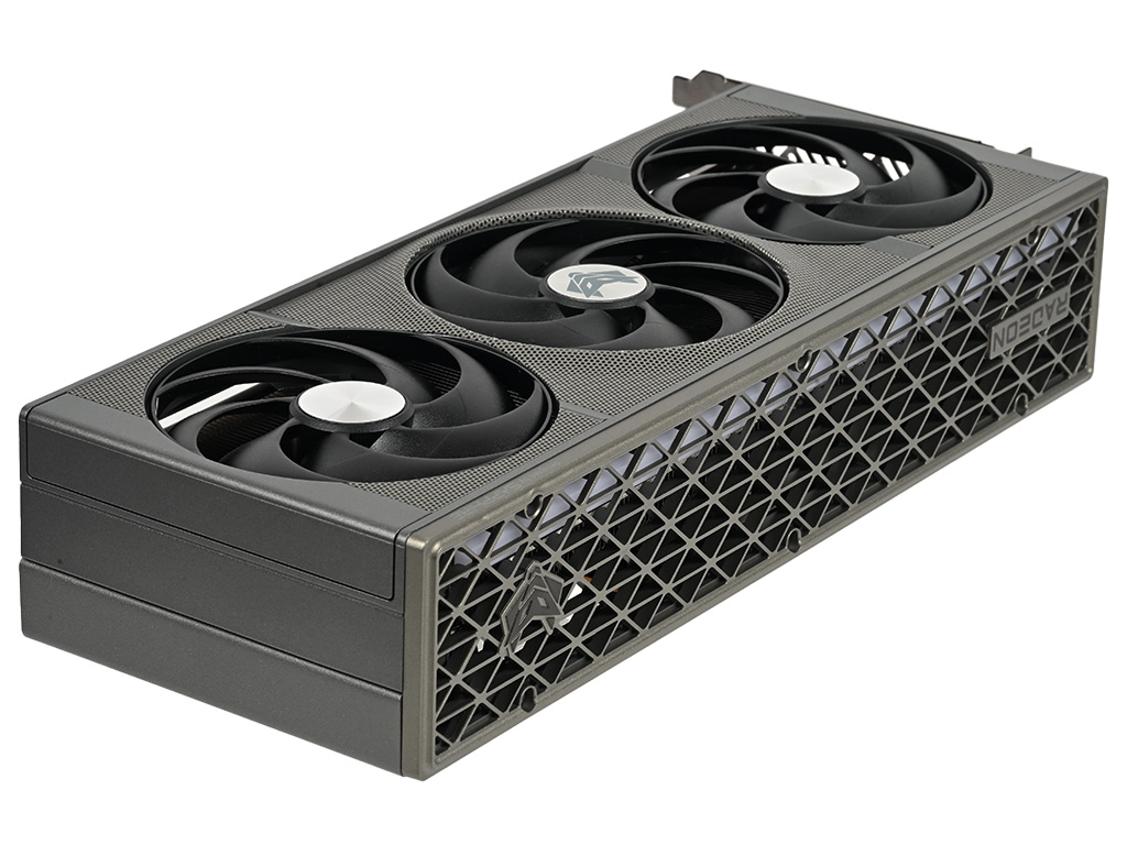 nitro_radeon_rx_9070_xt_06