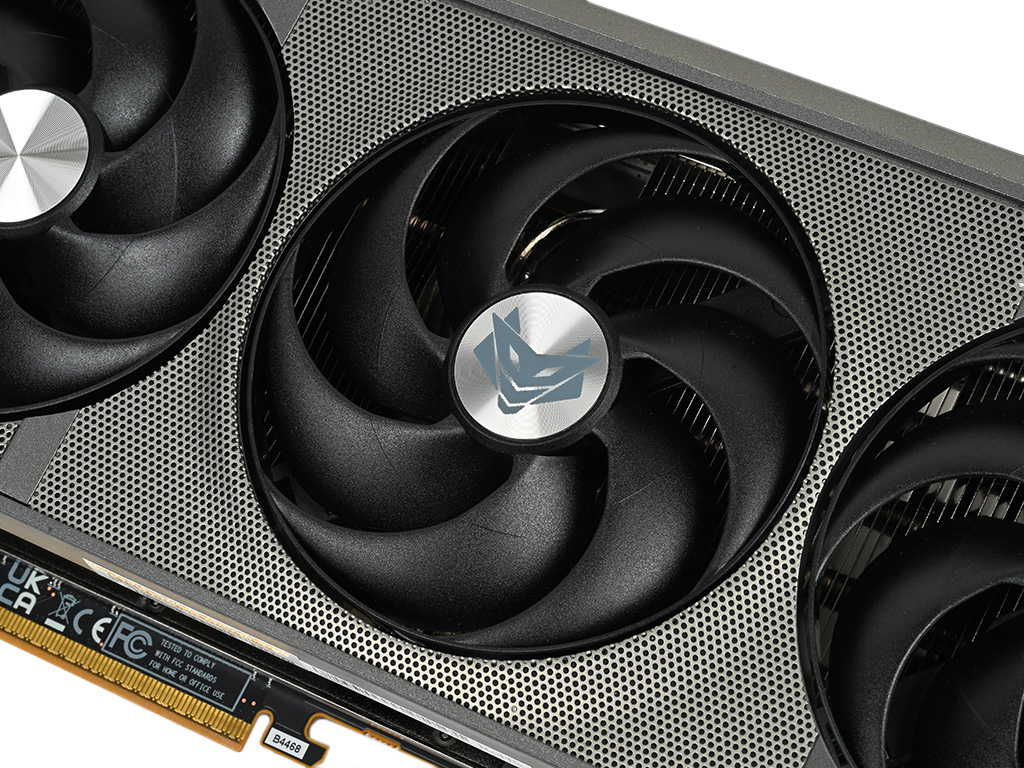 nitro_radeon_rx_9070_xt_25