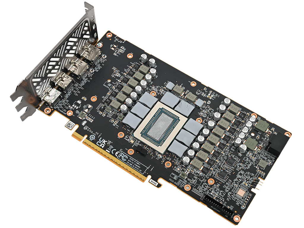 nitro_radeon_rx_9070_xt_46