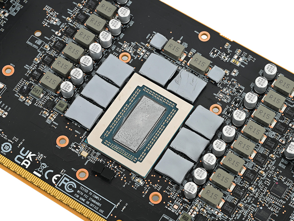 nitro_radeon_rx_9070_xt_48