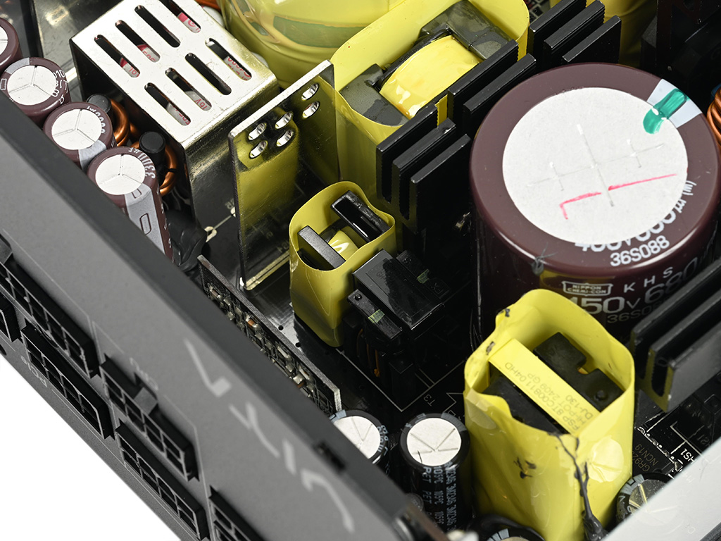 vita_gm_1000w_47