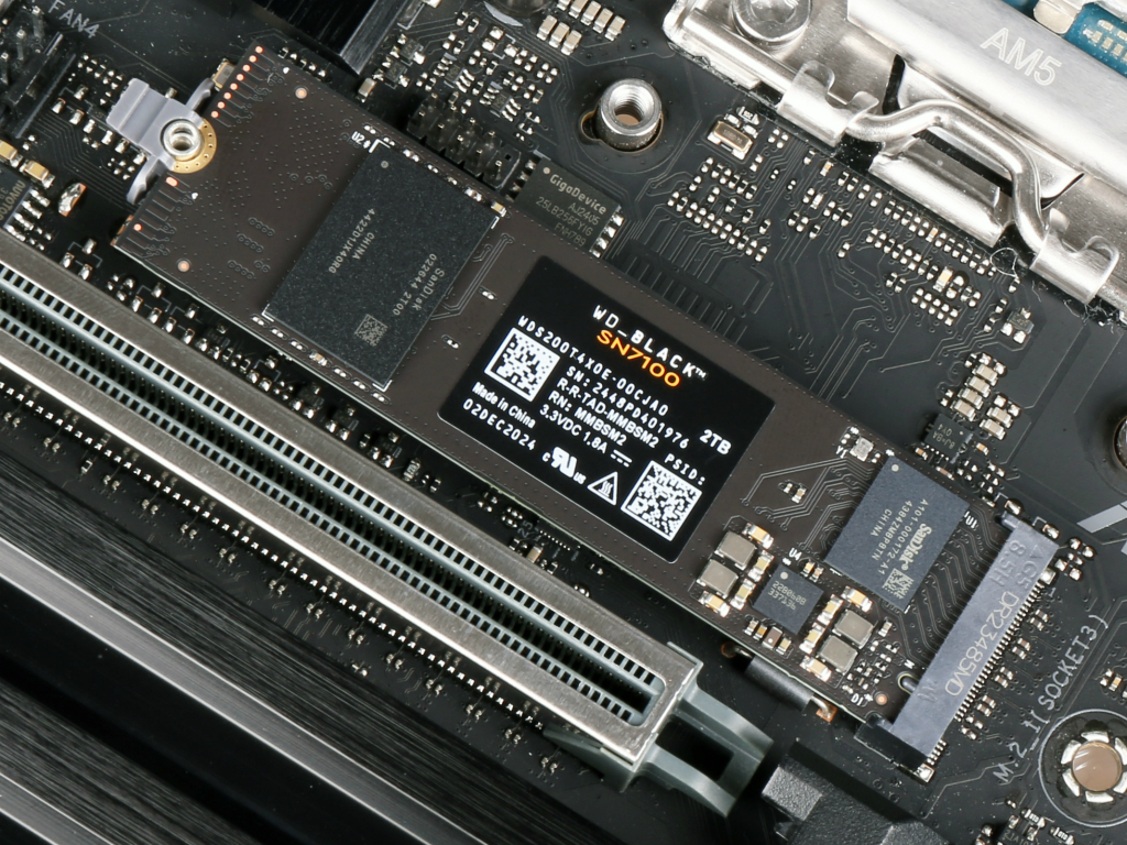 SN7100_912