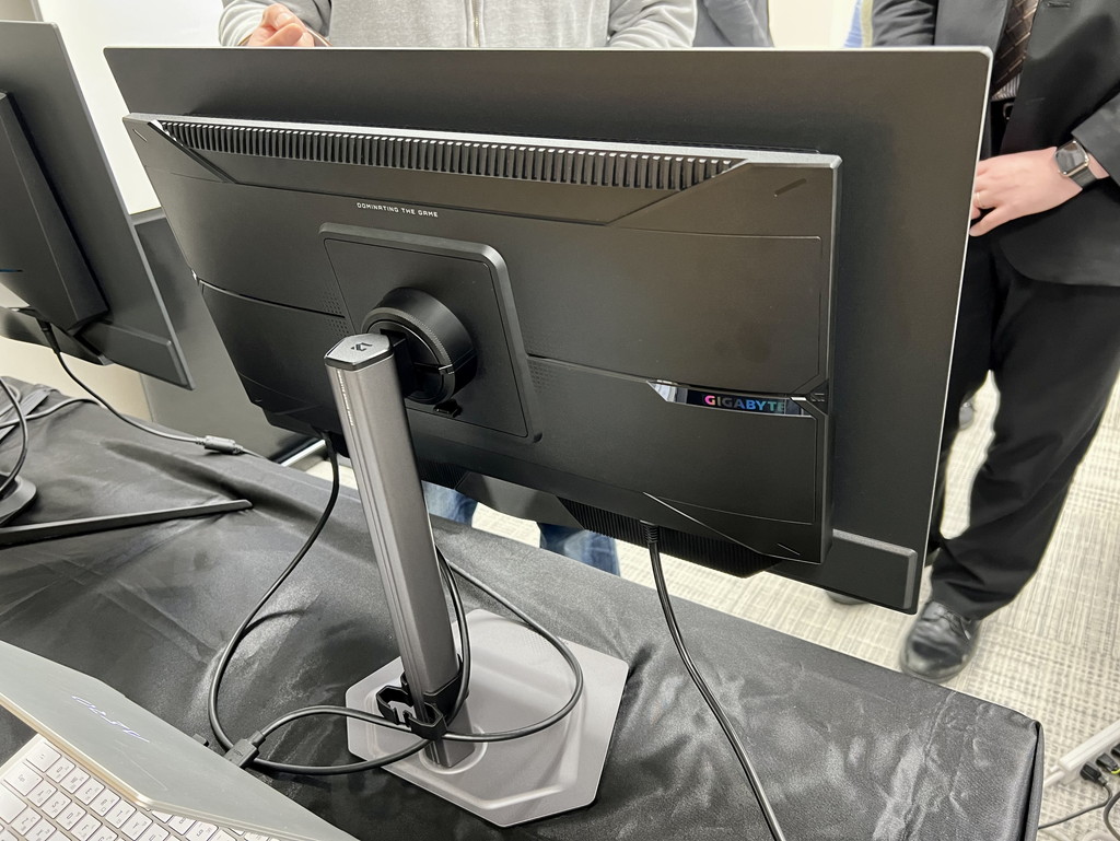 gigabyte20250409_13