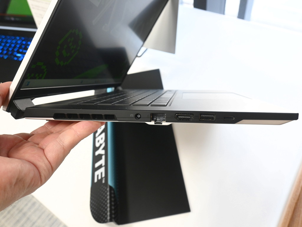 gigabyte20250409_32