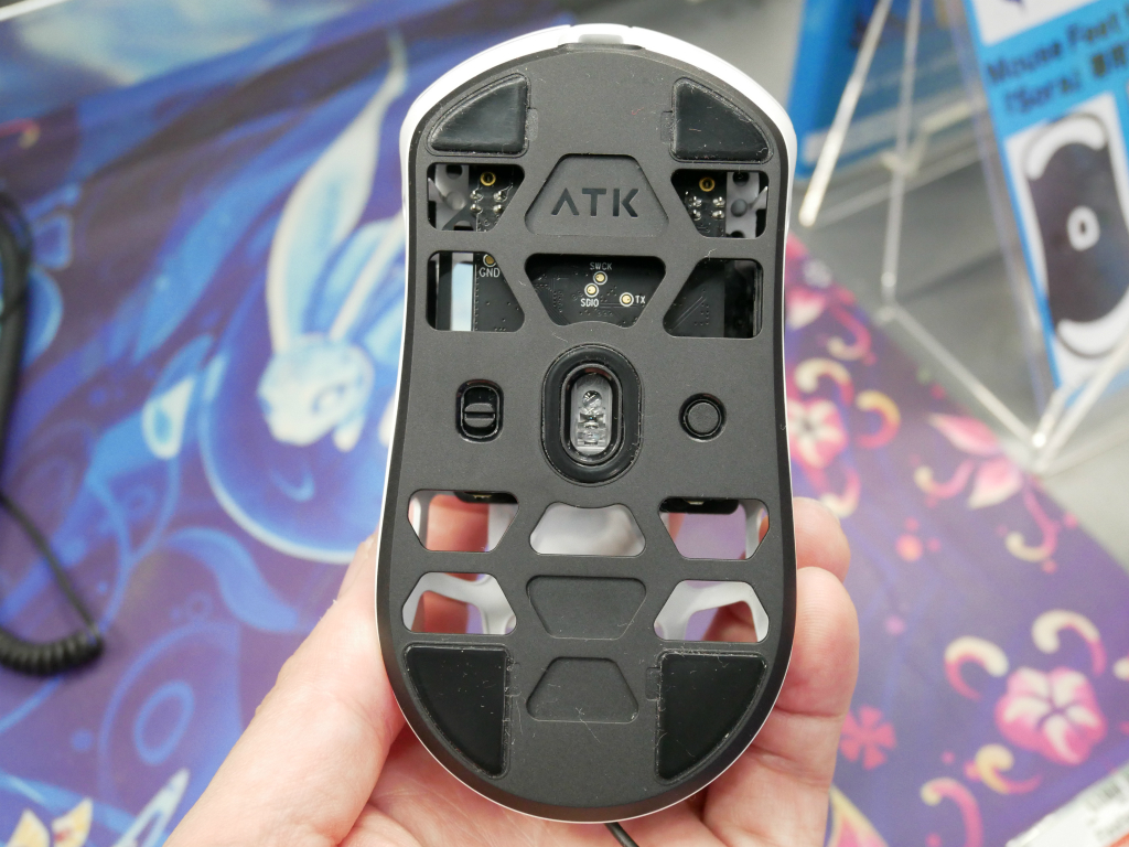 akiba_2025_0421_02_007_atk_firece_x